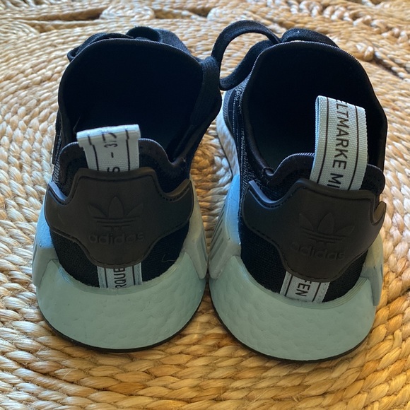 Adidas Women’s NMD R1 Black Ash Grey Sneakers - Picture 6 of 9